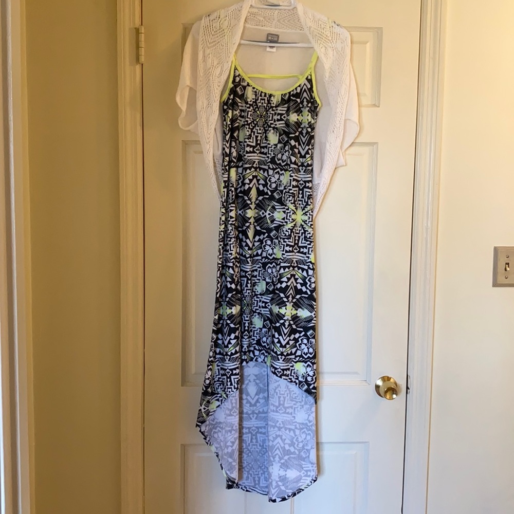 Xhilaration Dress & Converse Star cover up
